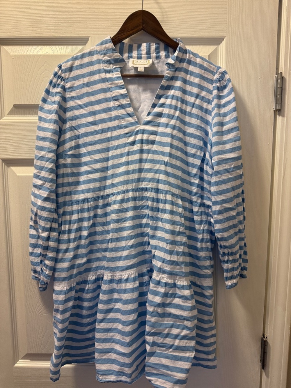 Sail to Sable Blue and White Striped Long Sleeve Tiered Dress size Large EUC